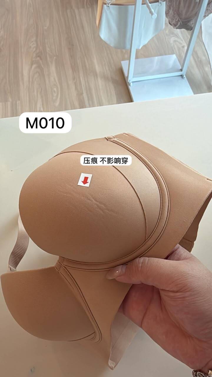M010