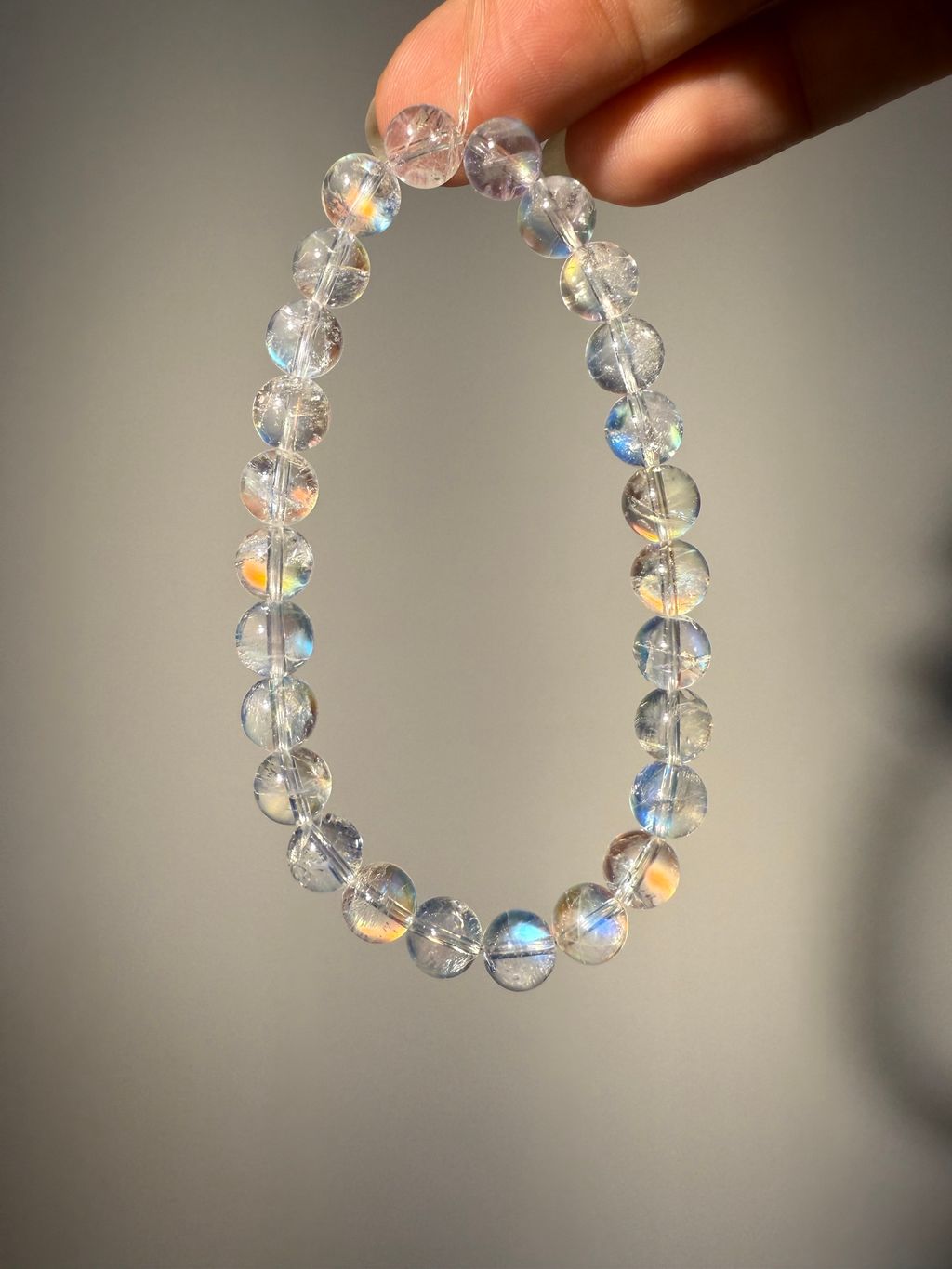 0B3A6BAD-4636-4A4D-AAAC-0E4B22F08819