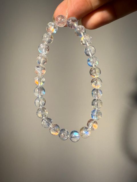 0B3A6BAD-4636-4A4D-AAAC-0E4B22F08819