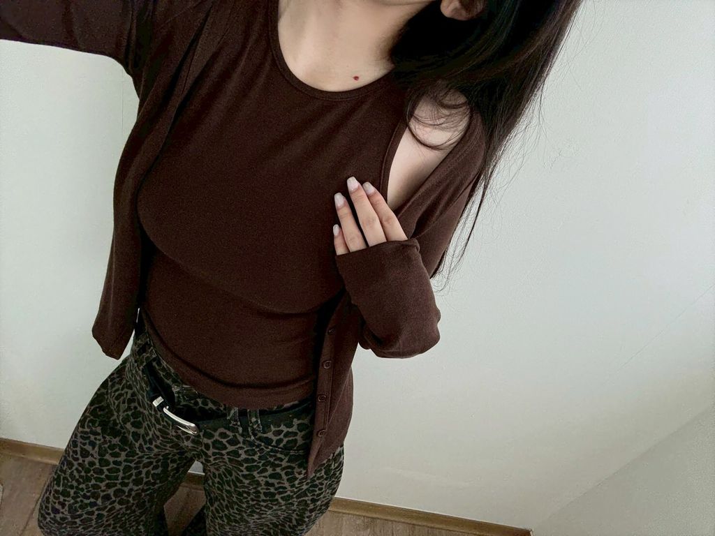 LINE_ALBUM_20251120_251120_33