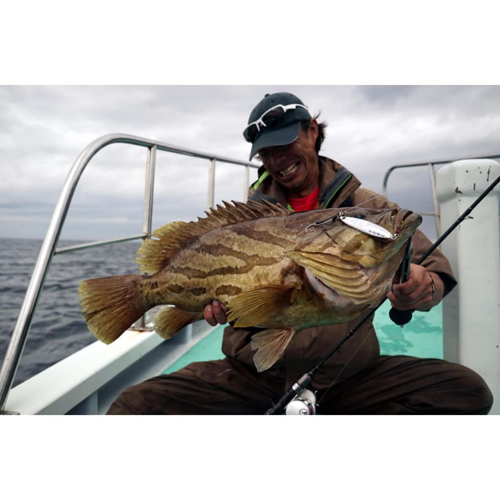 tw-11134207-7rash-m2w5ai8glca3e6