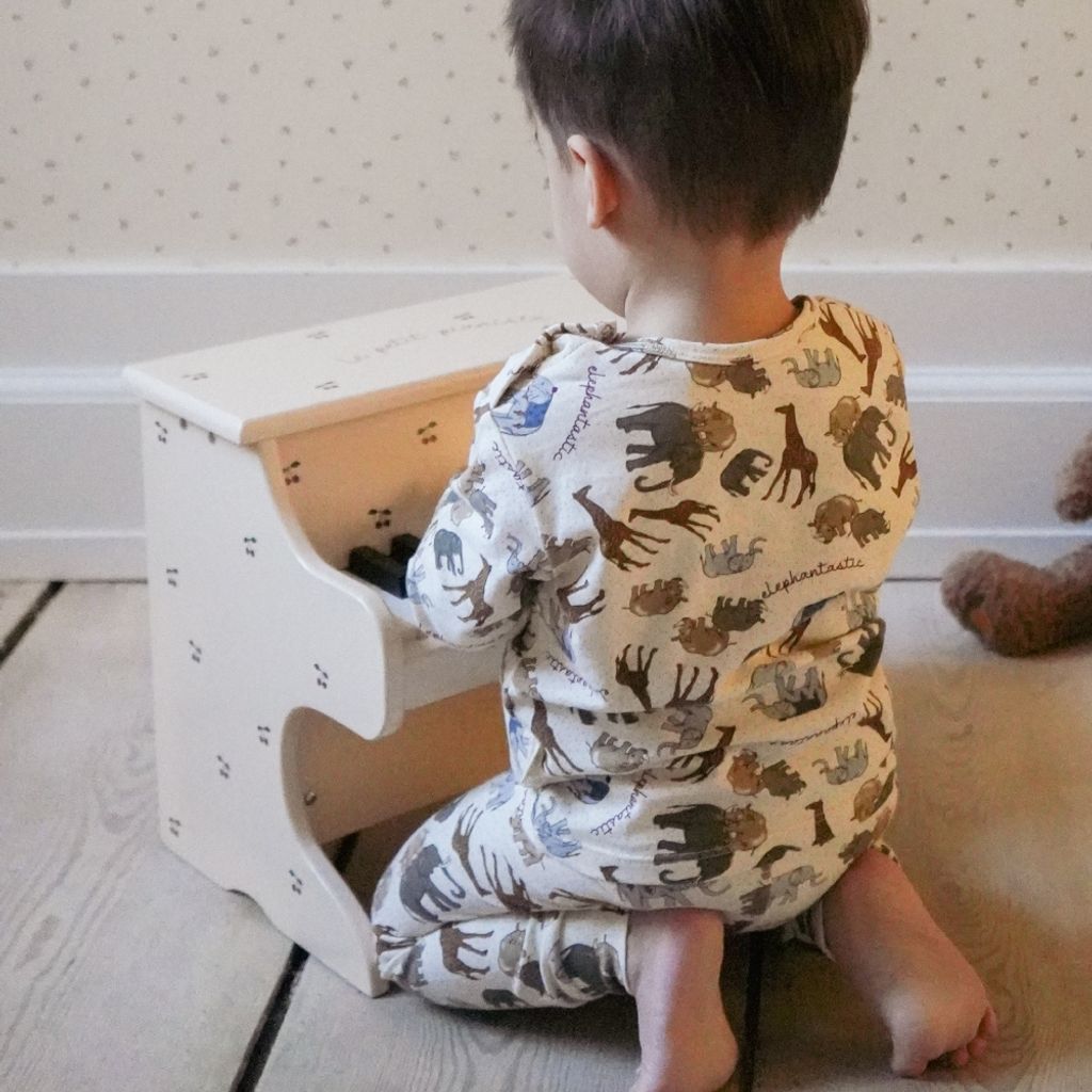 tw-11134207-820lc-mmbhrn0nabk09a