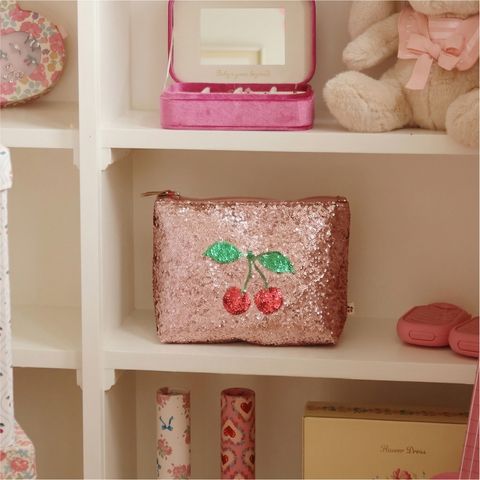 tw-11134207-820lc-mmbhdfinxgcv4b