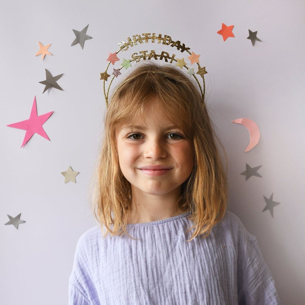Birthday_Headband_Model