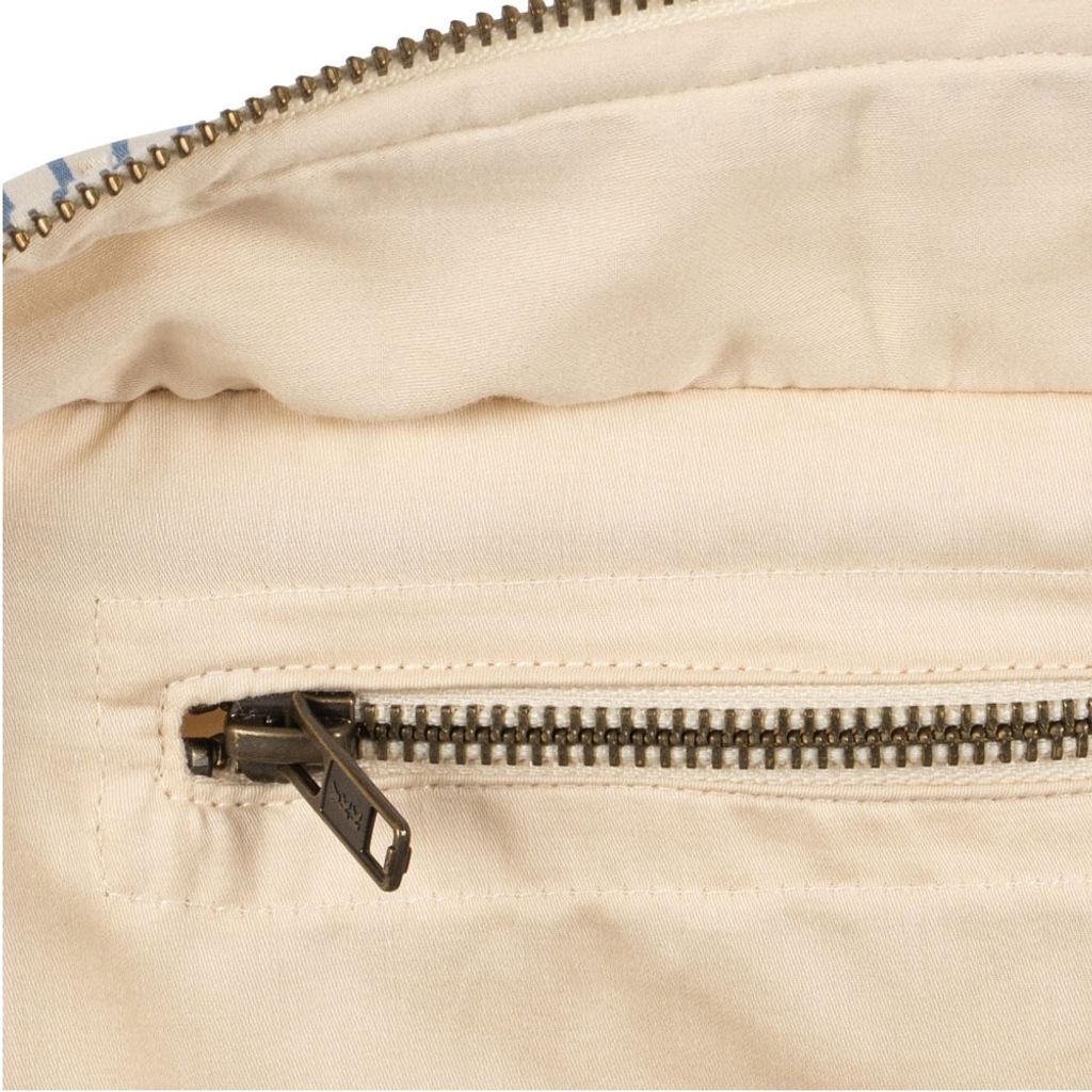 tw-11134207-81ztm-mhhb0jv74zk22c