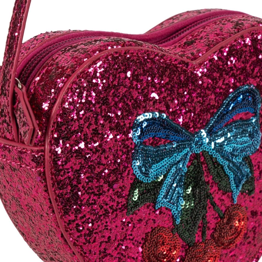 tw-11134207-81ztm-mhhefr9mi8zn7f