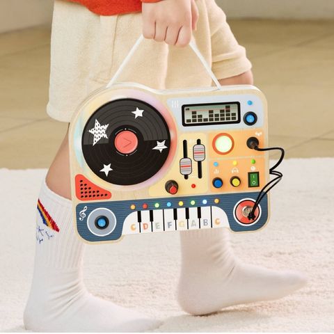 tw-11134207-81zte-mi9w3fvkjj7q21