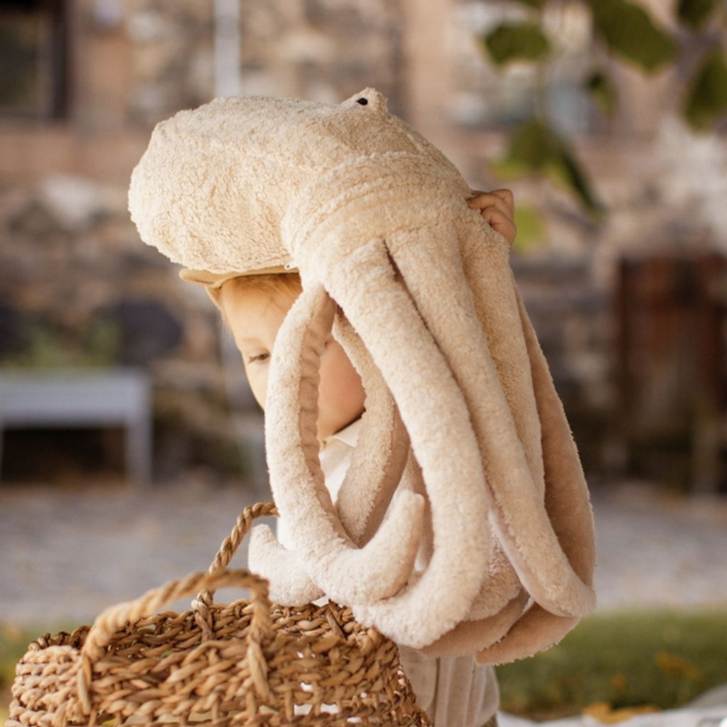 tw-11134207-81ztl-micr7gaznn5u77