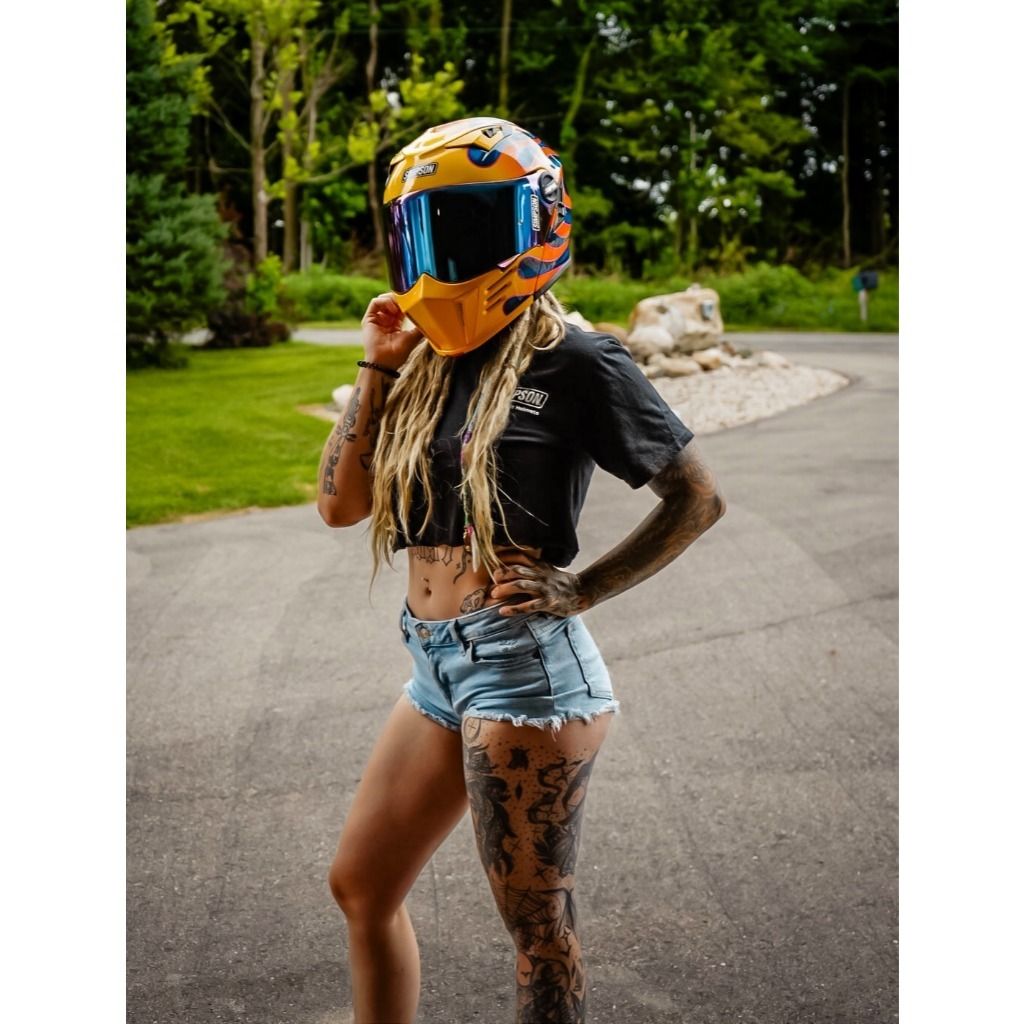 tw-11134207-820lf-mm7692l7p05r40