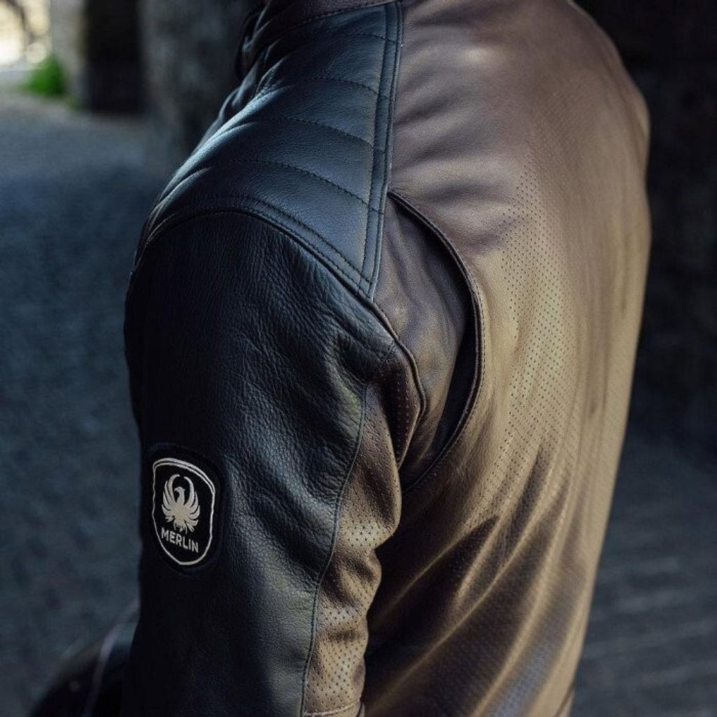 tw-11134275-7ra0g-mdohrq01ibj79d