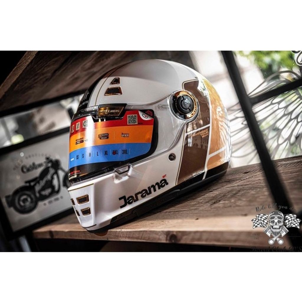 tw-11134201-7r98u-lp2bc1wq5qnr03