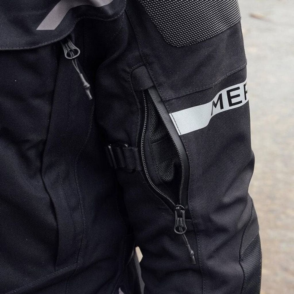 tw-11134275-7ra0m-mdohrpf8cq2v74