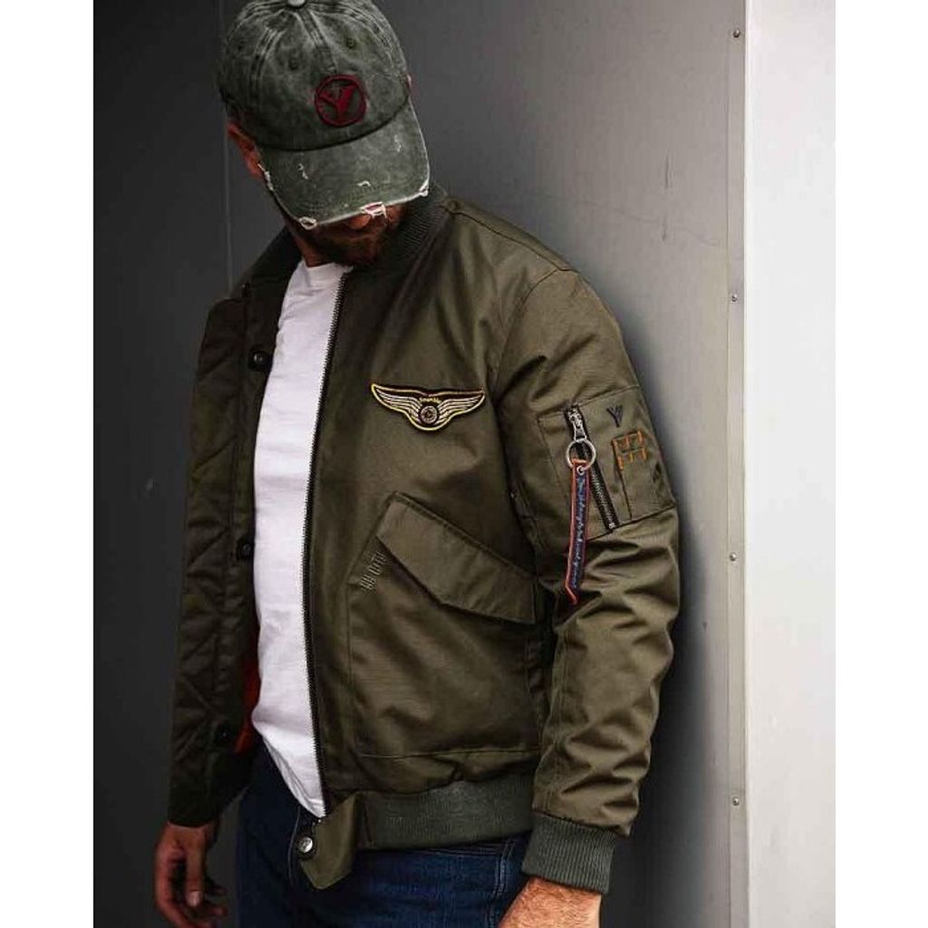 tw-11134201-7rbkd-m81q5ypyd0e1c2