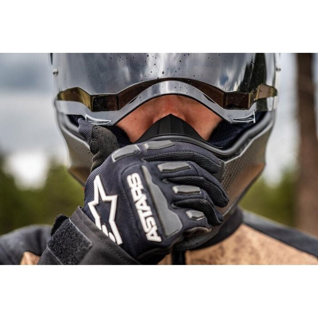 tw-11134275-7ra0g-mbqiefehrz3d0b