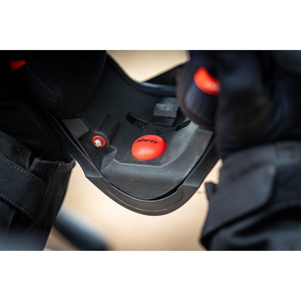 tw-11134275-7ra0i-mbqiefvf4m09b0