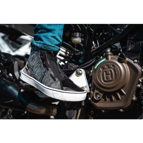 tw-11134207-23030-s52teibrc8nv52