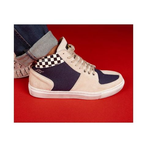 tw-11134201-7r98v-lnr7qw8oh9h500