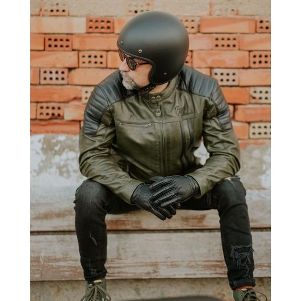 tw-11134201-7r992-llylng6hvx5l4c