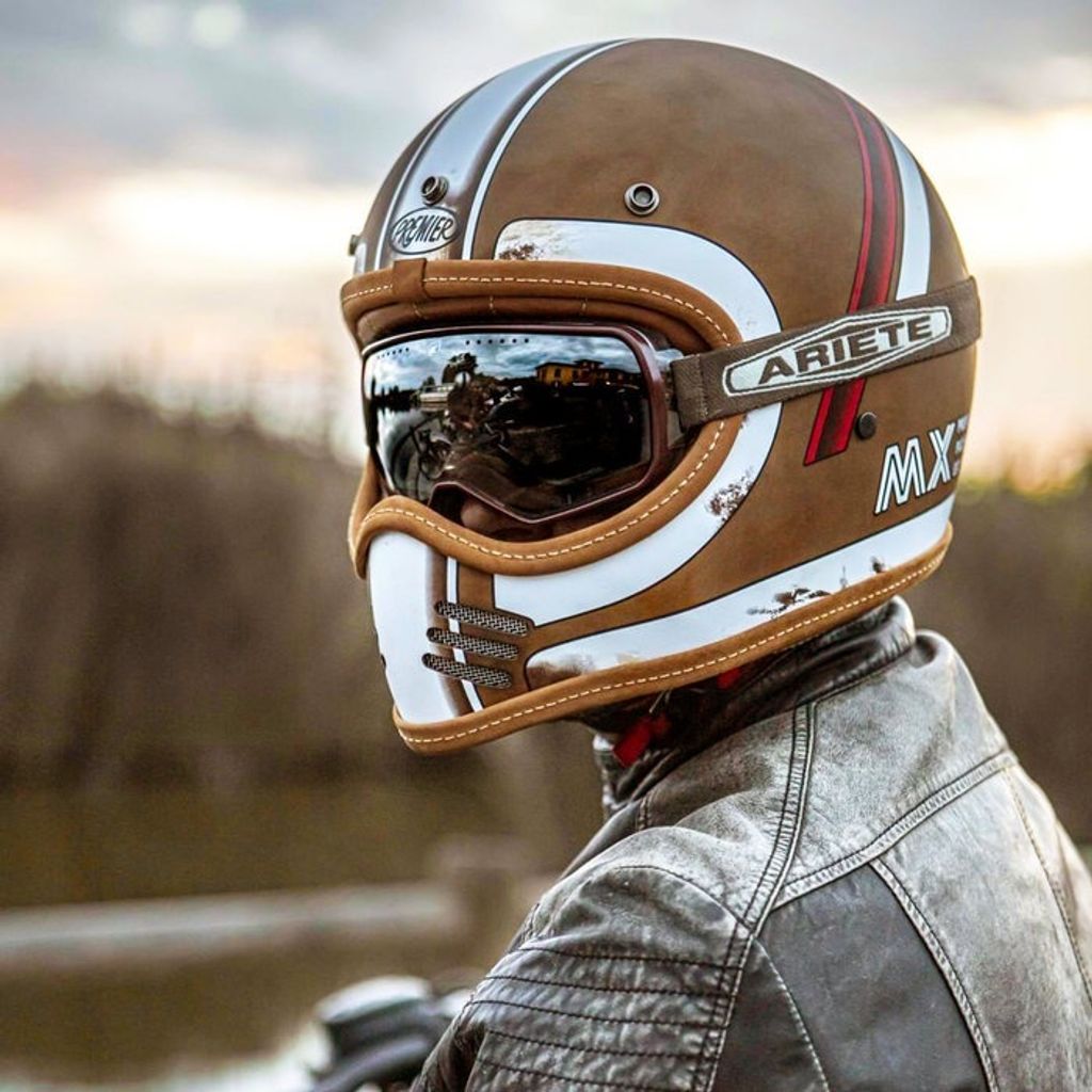 tw-11134201-7qul9-lgouvlald3xl95