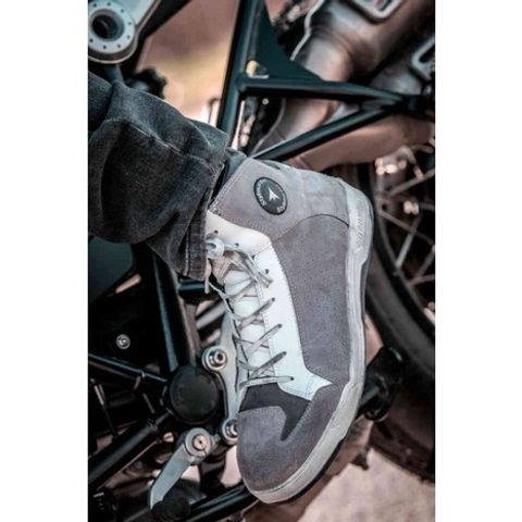 tw-11134201-7qukw-lia65mmgfrk21e