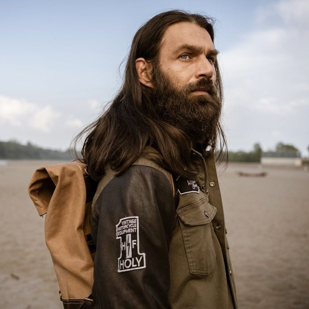 tw-11134207-23030-mm6ix7a0b8nv93