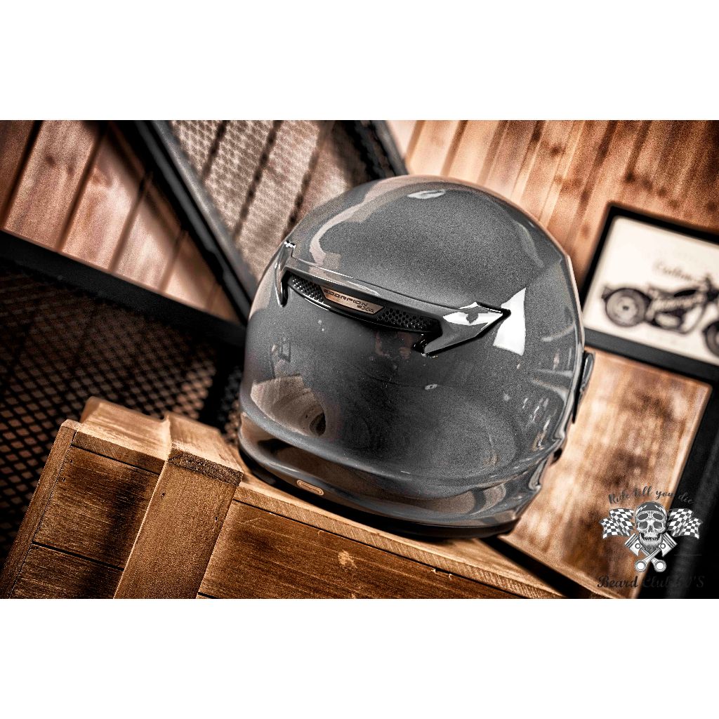 tw-11134207-7qul7-ljzcli8v00cm77