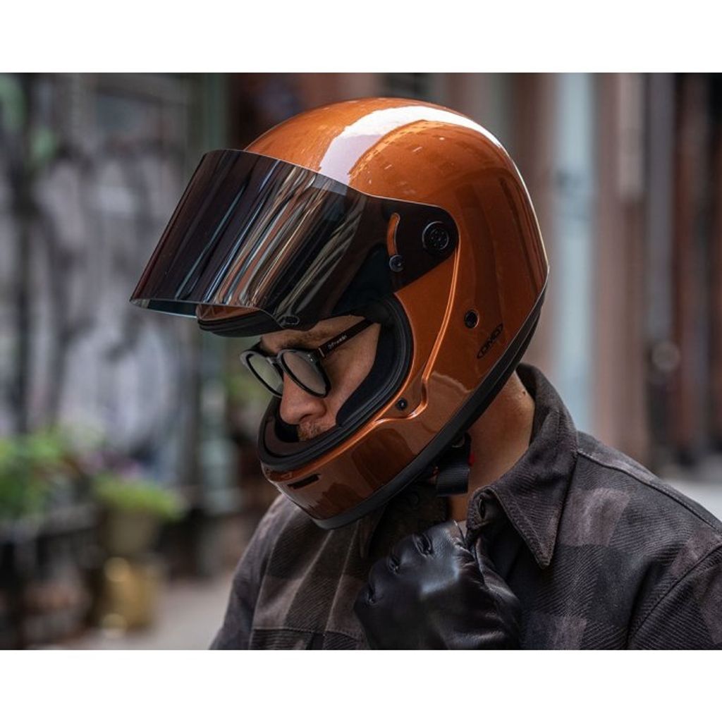 tw-11134201-7qula-li2rdziw1a2qa5