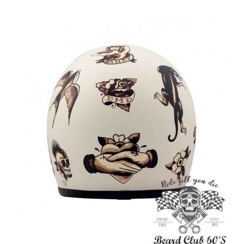 tw-11134201-7qukz-li2rd9ke0t6c82