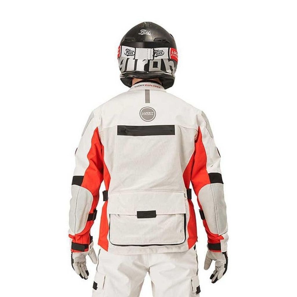 tw-11134201-7qul1-lj71k8nuyzec0a