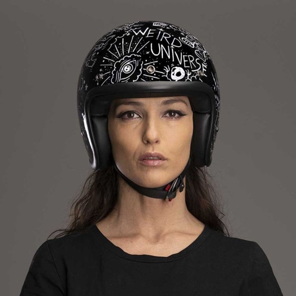 tw-11134201-7qul3-li7g4ww8wz0i9e