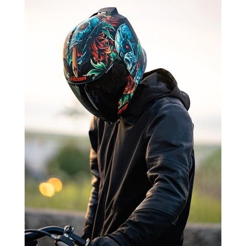 tw-11134201-7qul8-li2rf6pstute6e