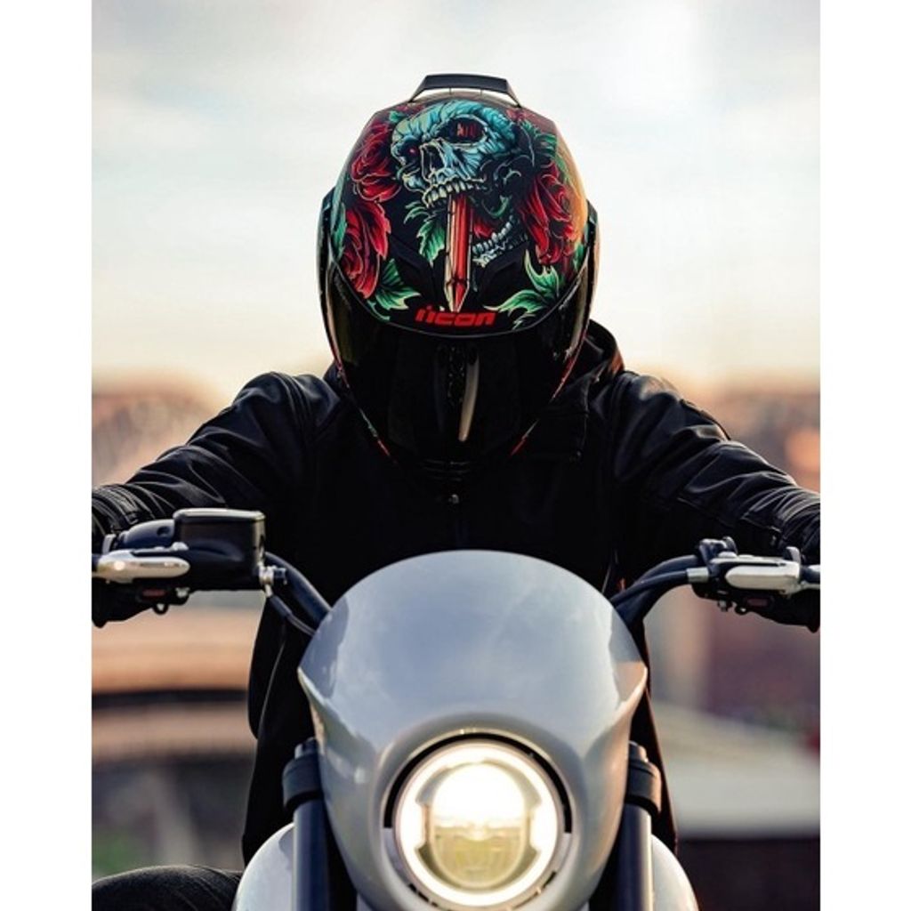 tw-11134201-7quky-li2rf71qce9uab