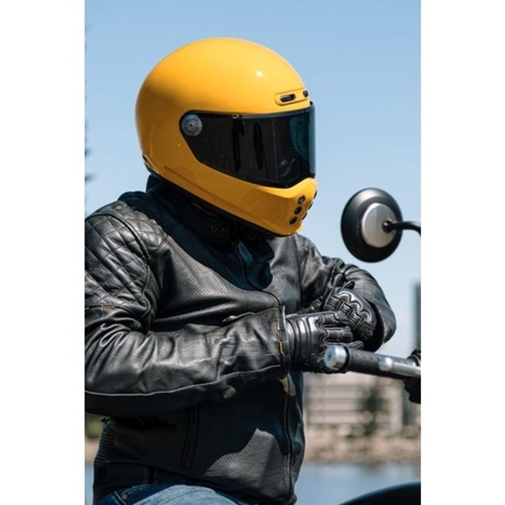 tw-11134201-7qukx-lir2fgggw88kb0