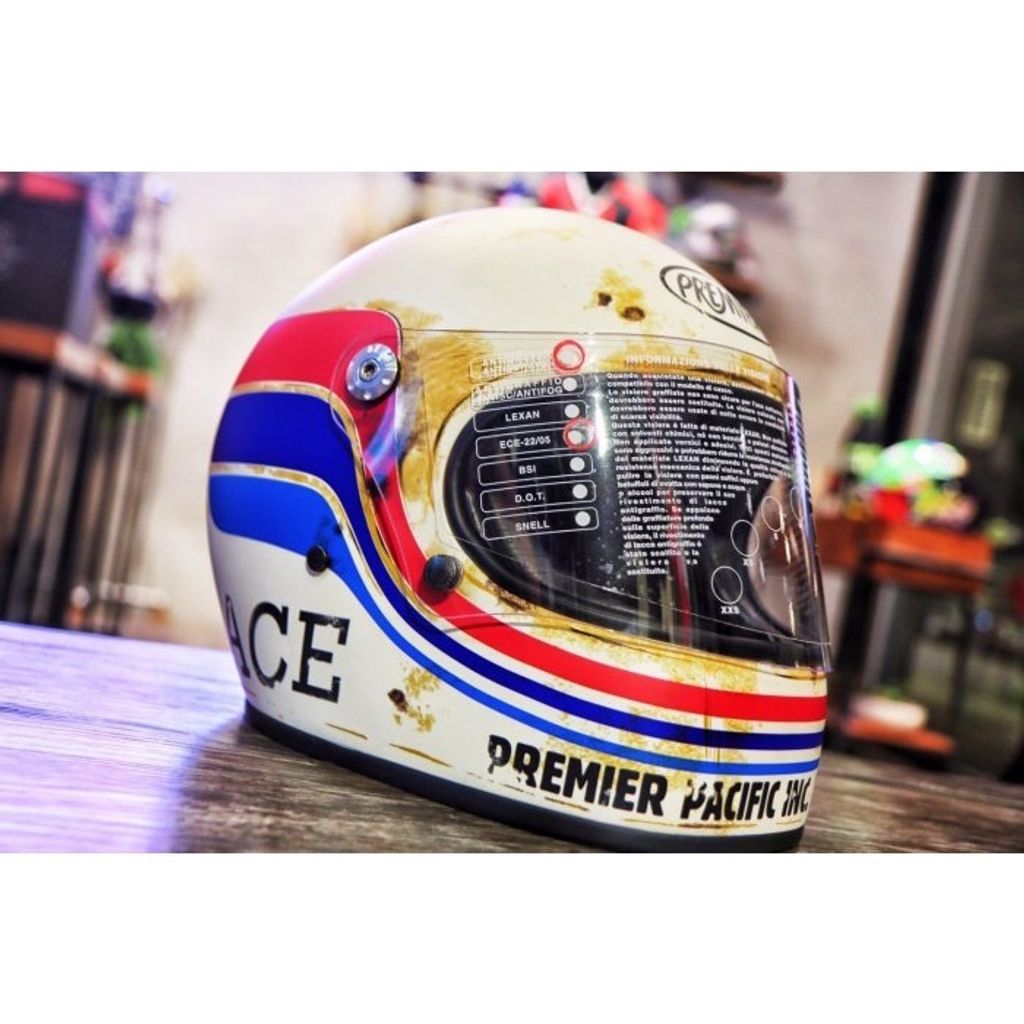 tw-11134201-7qukx-li4i0yf0k1pw3c