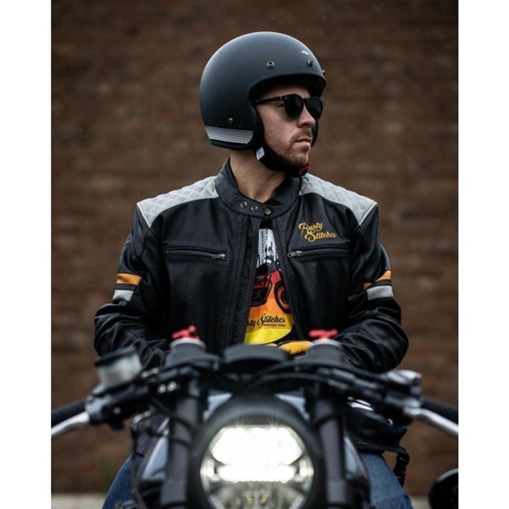 tw-11134201-7r98o-llm53bd42fah96