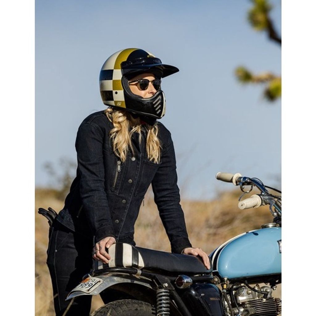 tw-11134201-7qul9-li2rbi3gwif6a4