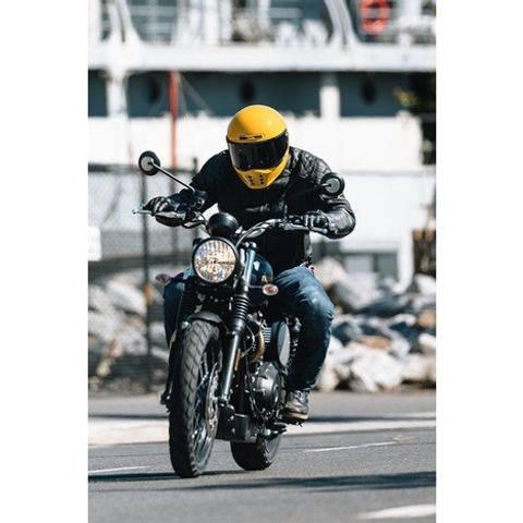 tw-11134201-7qukx-lir2fg21hcc479