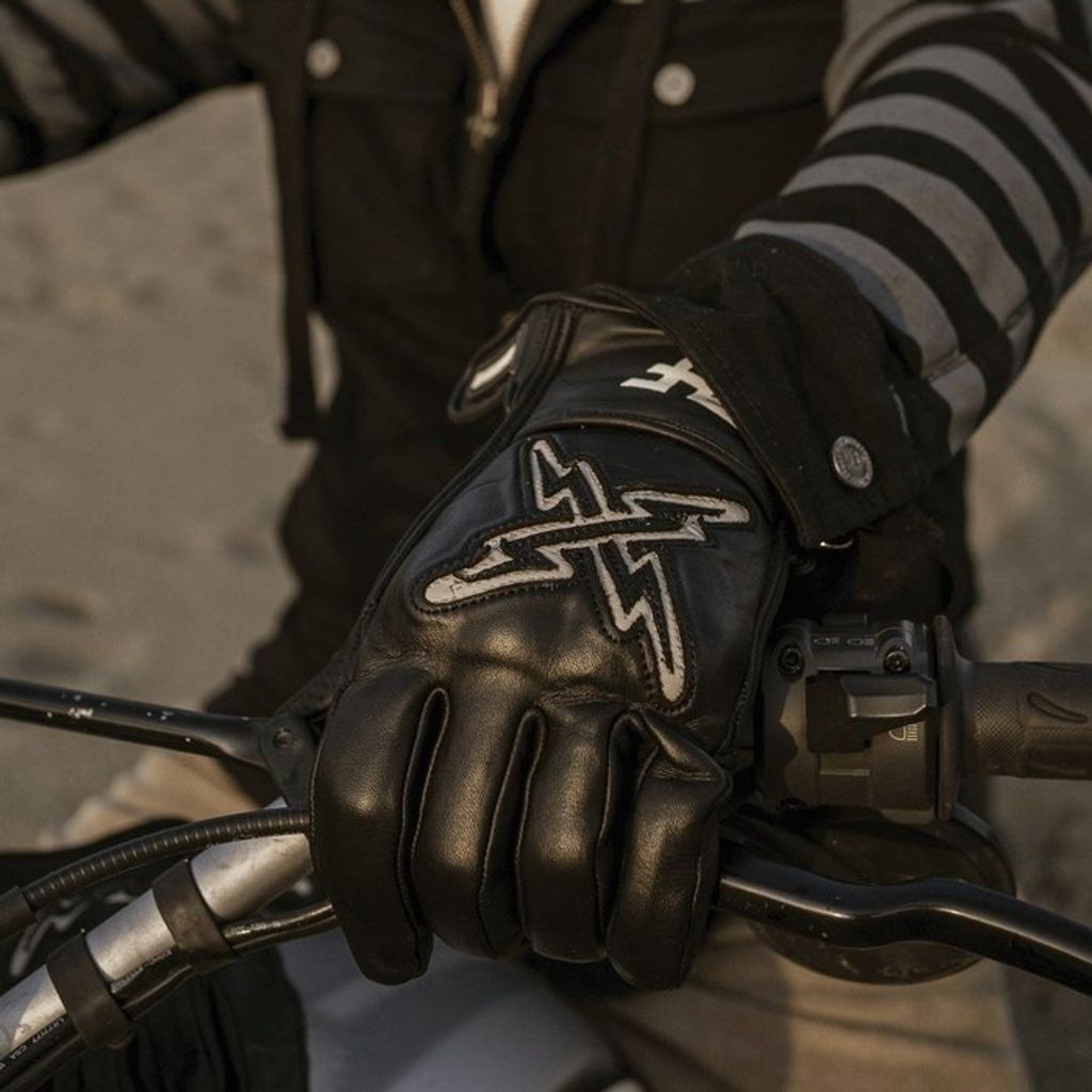 tw-11134201-7qukz-lewqpseh4oxbfd