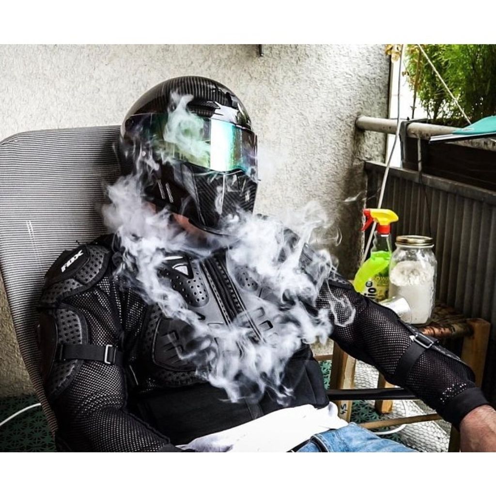 tw-11134201-7qul0-li2rci2o94xucf