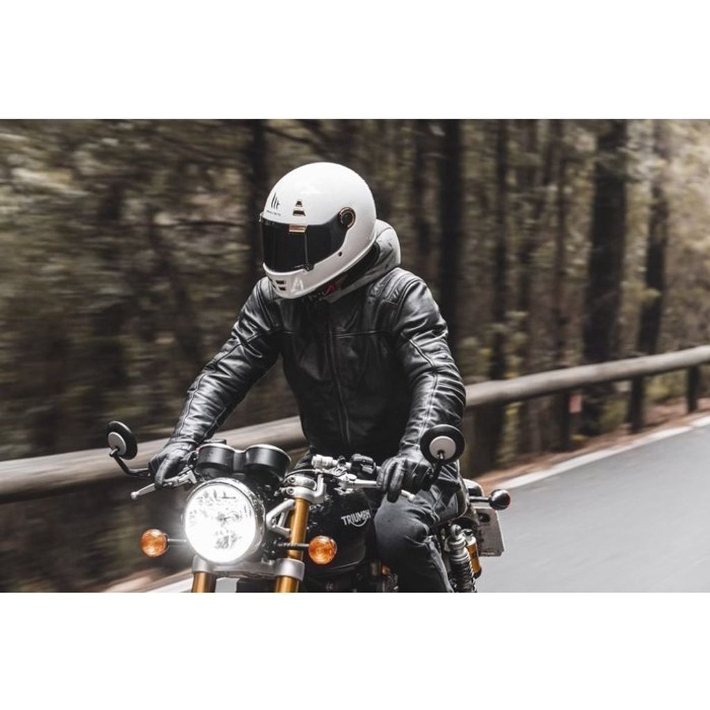 tw-11134201-7quky-lfwa5fxwzw1t75