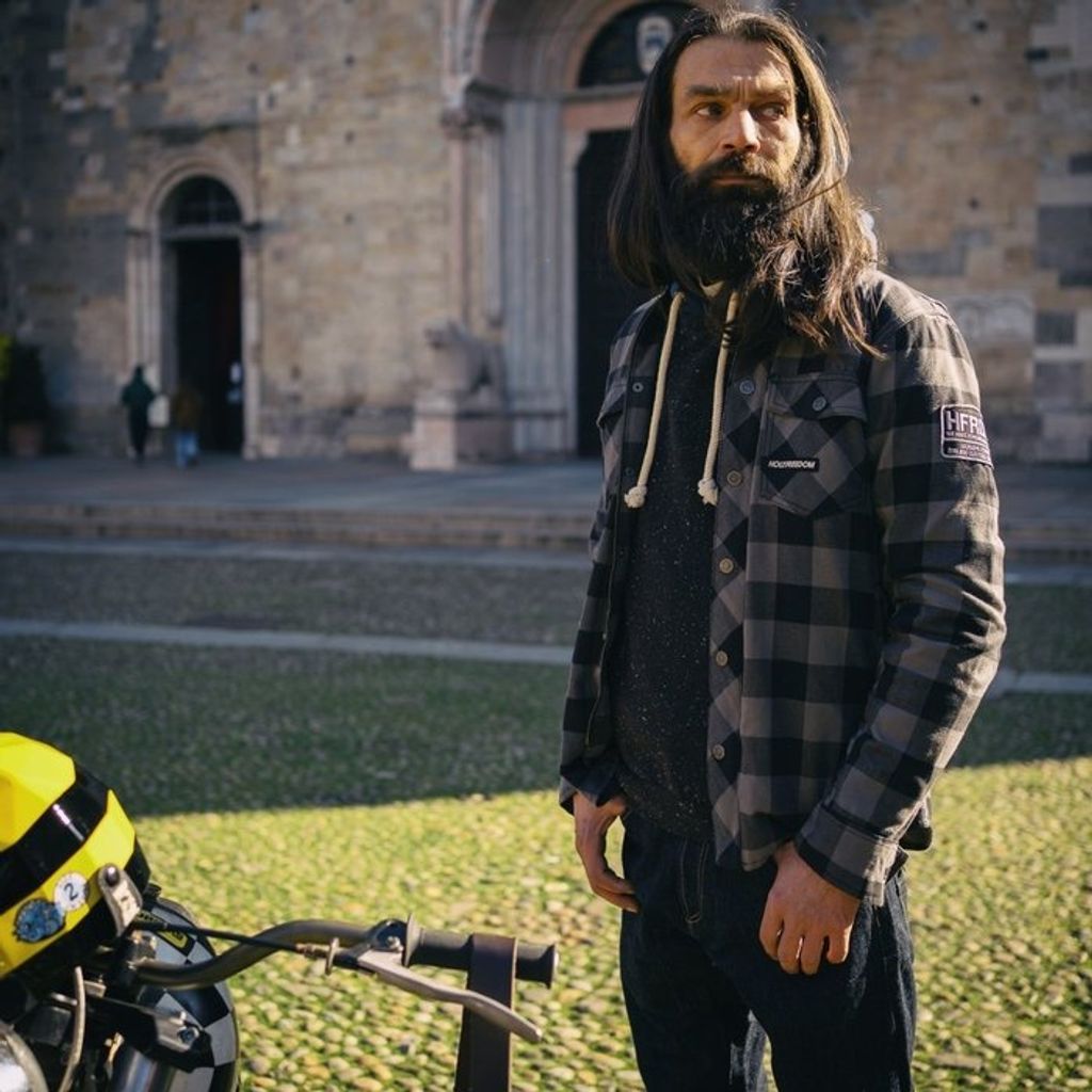 tw-11134201-7qul2-lewqpra8syzz7f