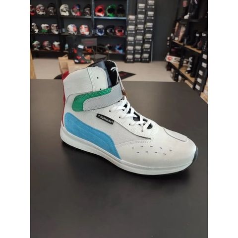 tw-11134201-7qul0-lia65jlyvxheca