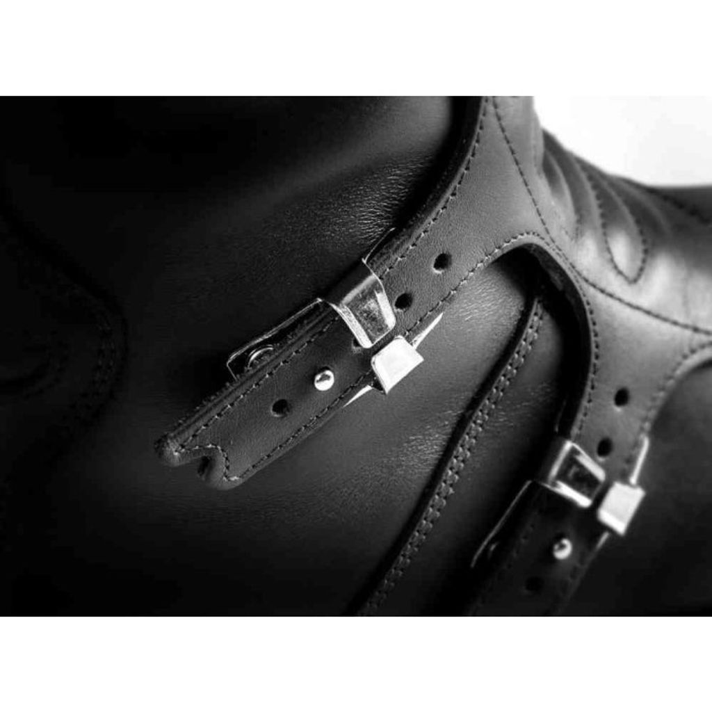 tw-11134201-7qukw-lir2fchuoxfmc0