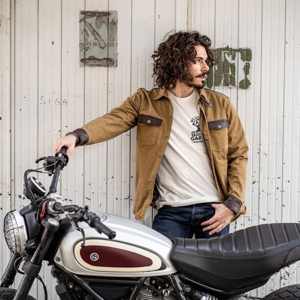 tw-11134201-7qul4-lewqpsrsl7wn5a