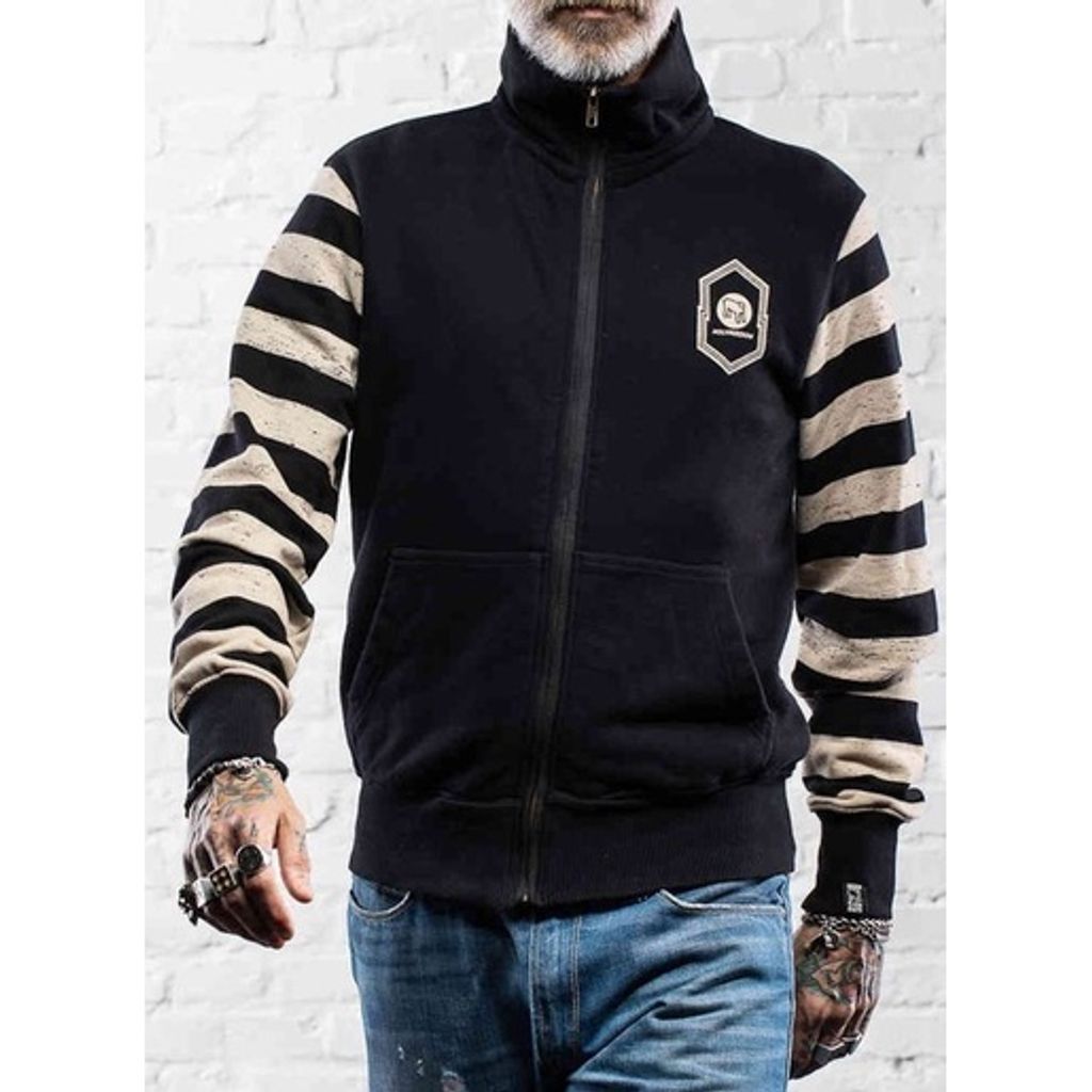 sg-11134201-22120-8sw7yr4mhskv0e