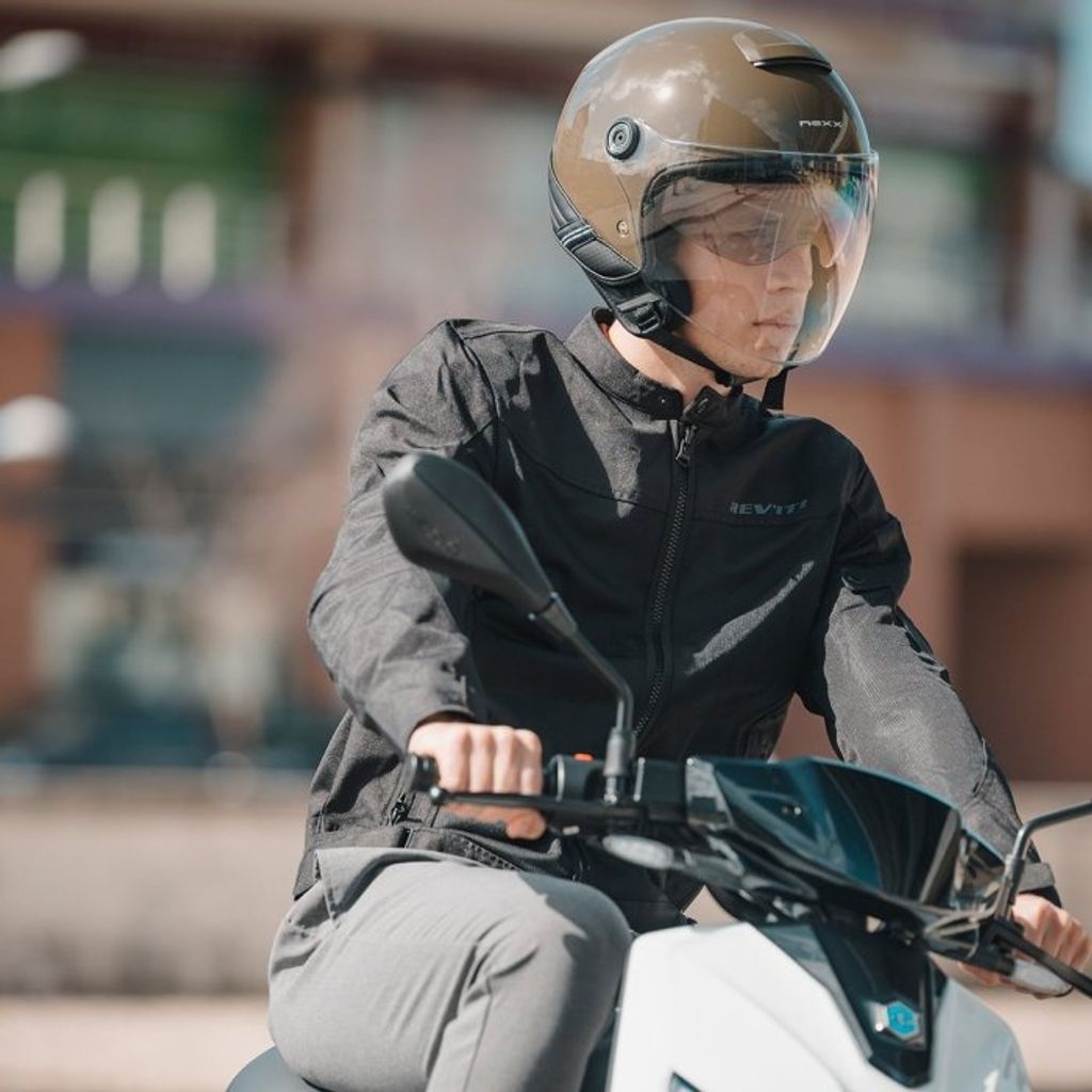 tw-11134201-7r991-ll6cw0ah8b1d18