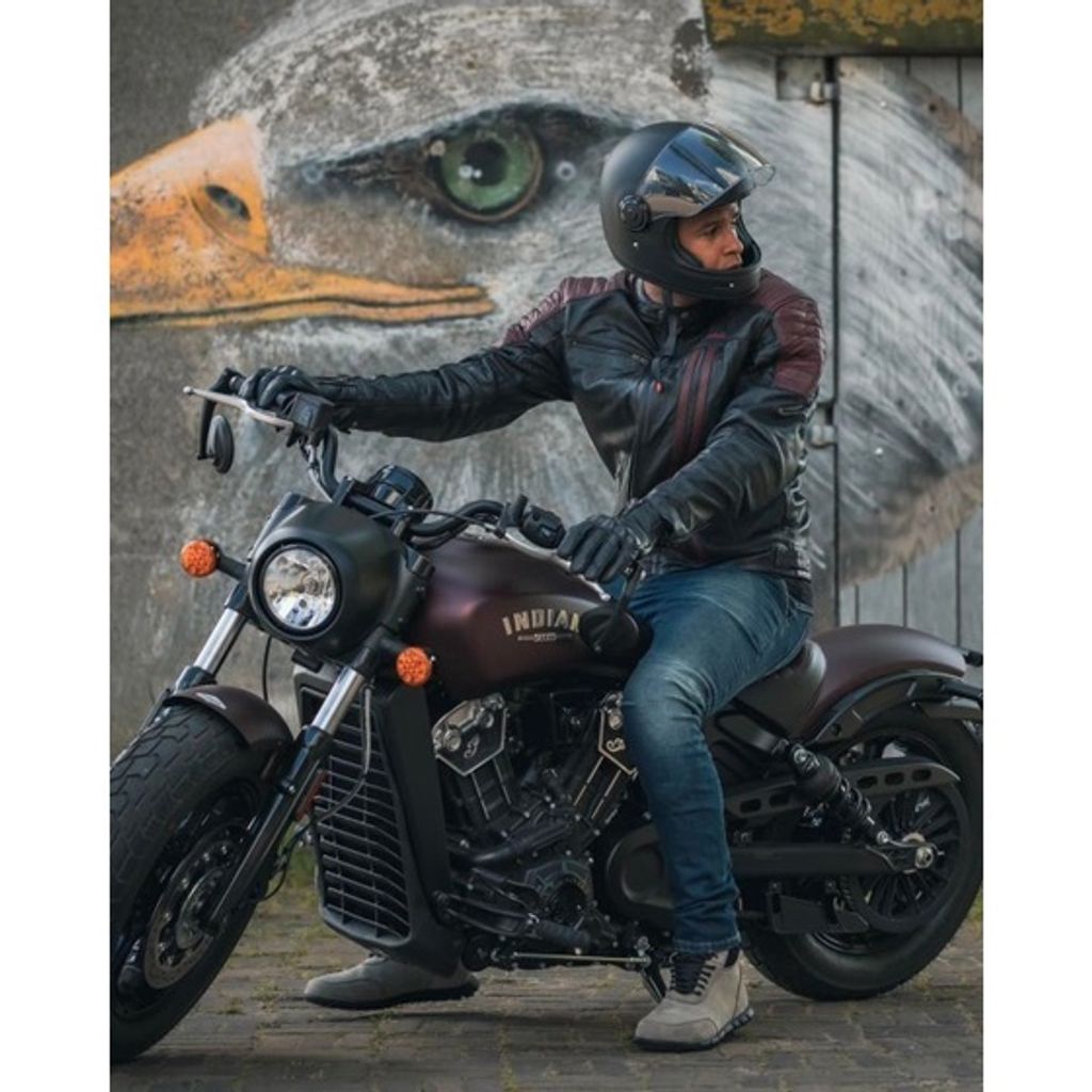 tw-11134201-7r992-llm53erh3d2h9a