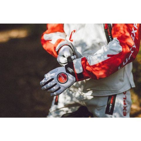 tw-11134201-7qul4-ljkylc3b5ufh76