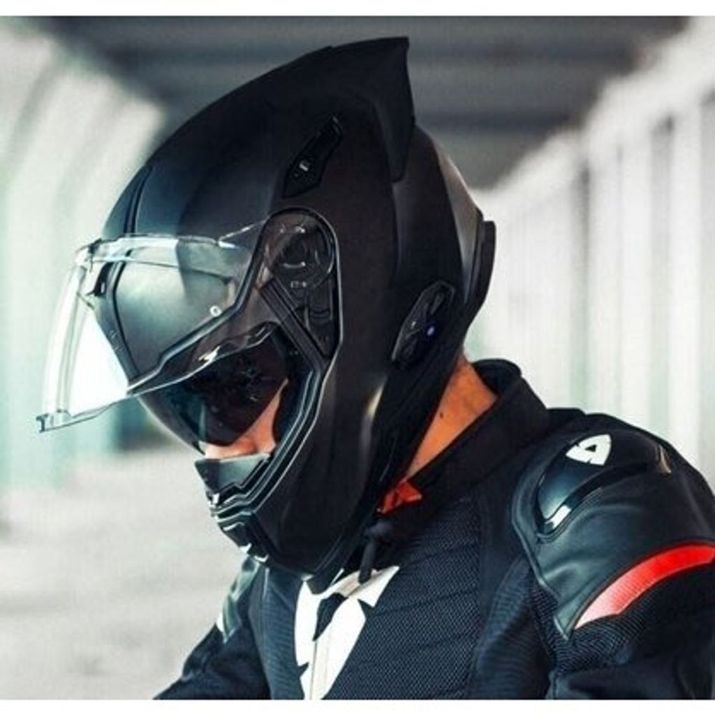 tw-11134201-7qul2-lgouwblus3e109