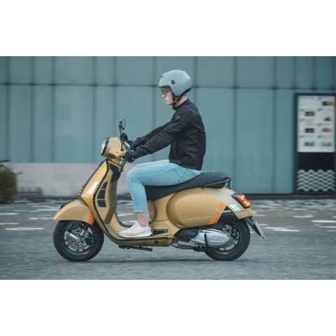 tw-11134201-7qukz-lhfzfvmcf07id4